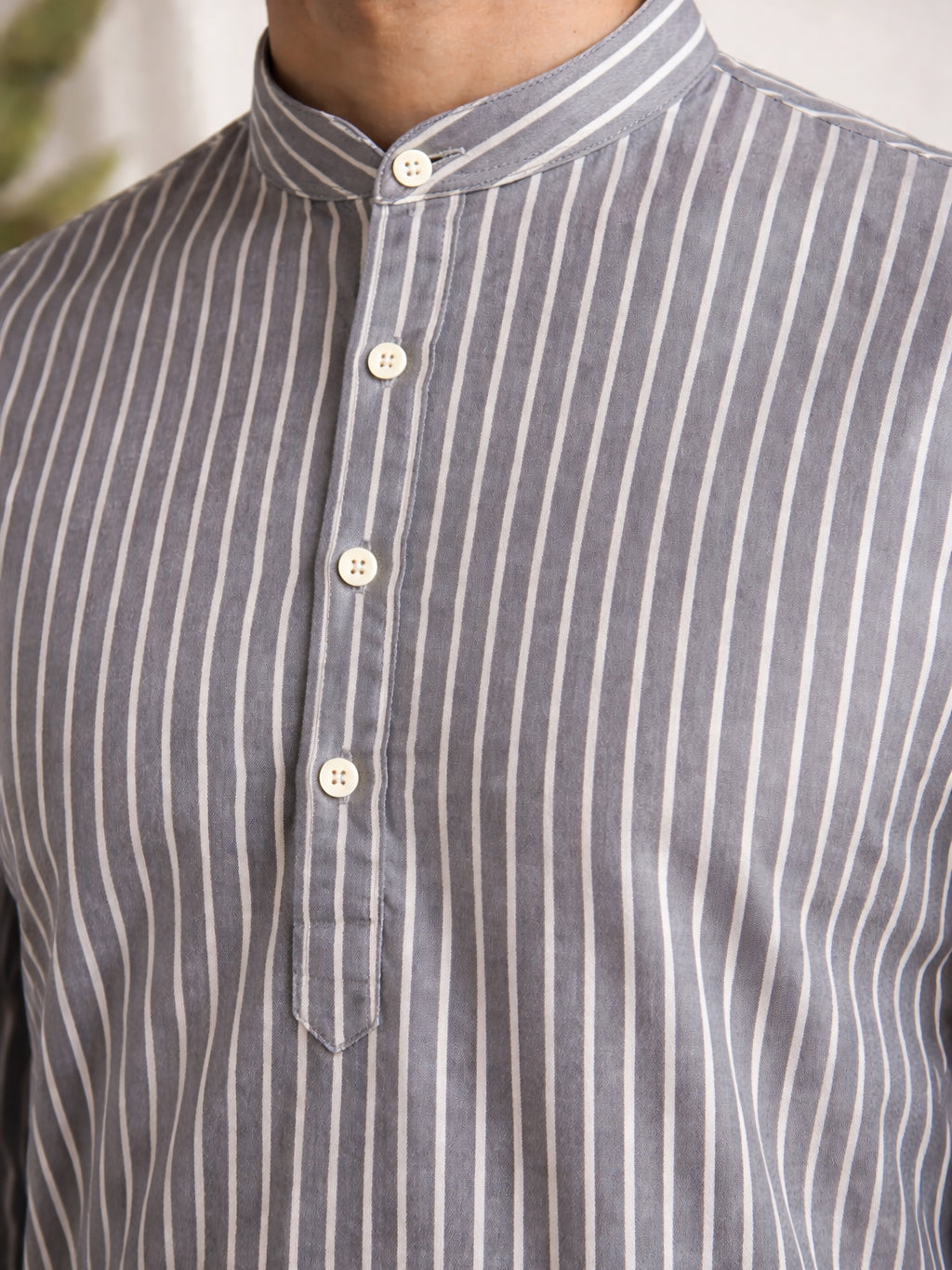 Men’s Grey Striped Short Kurta ( ANMSK 5394Grey )