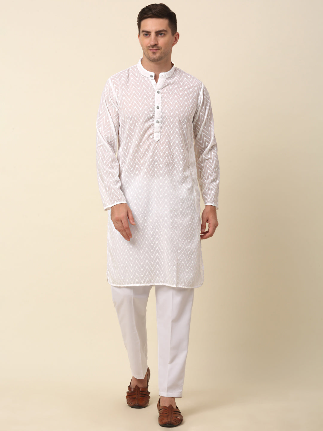 Men's White Embroidered Kurta ( ANMKO 127White )