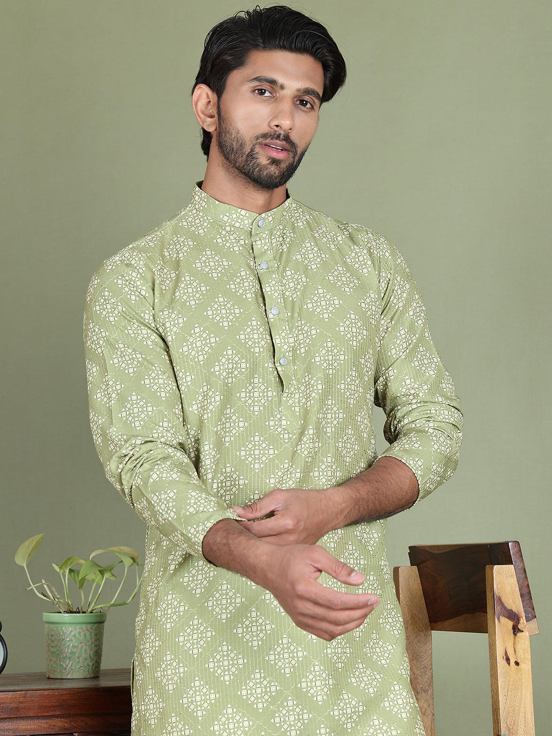 Printed & Sequence Kurtas for Men ( RANMKO 217Green )