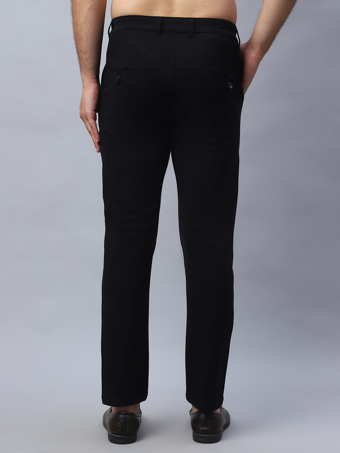 Tapered Fit Solid Trousers For Men ( FGP 279Black )