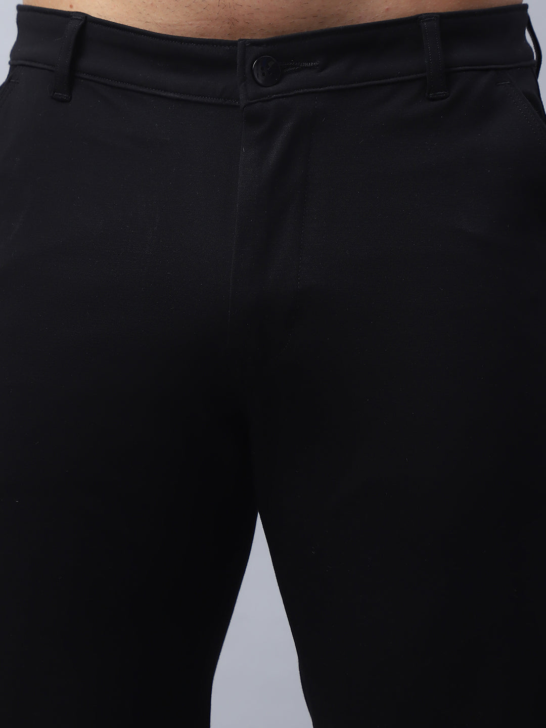 Tapered Fit Solid Trousers For Men ( FGP 279Black )