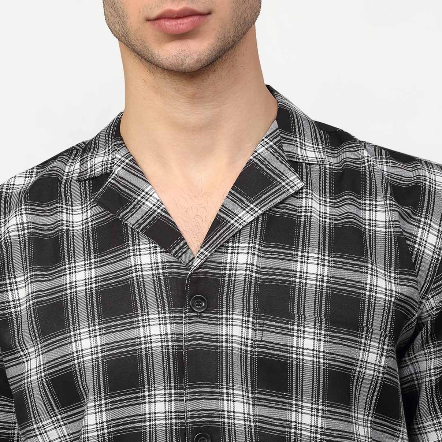 Indian Needle Men Black & White Checked Night suit ( GNS 001Black )
