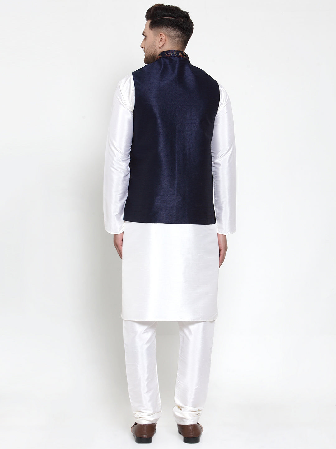 Jompers Men's Solid Dupion Kurta Pajama with Woven Nehru Jacket ( JOKPWC OW-D 4013Navy )