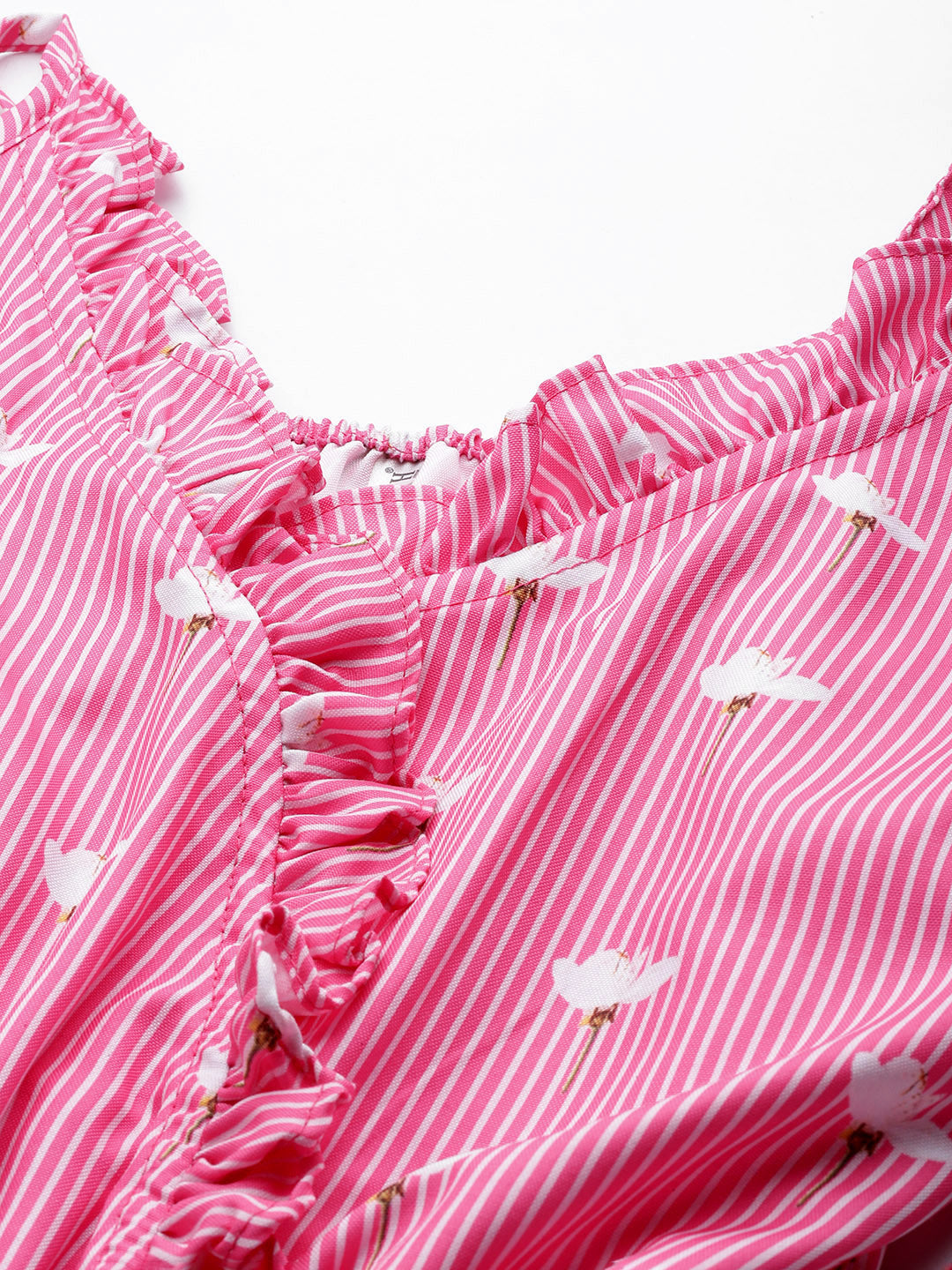 Women Printed crop top with frills