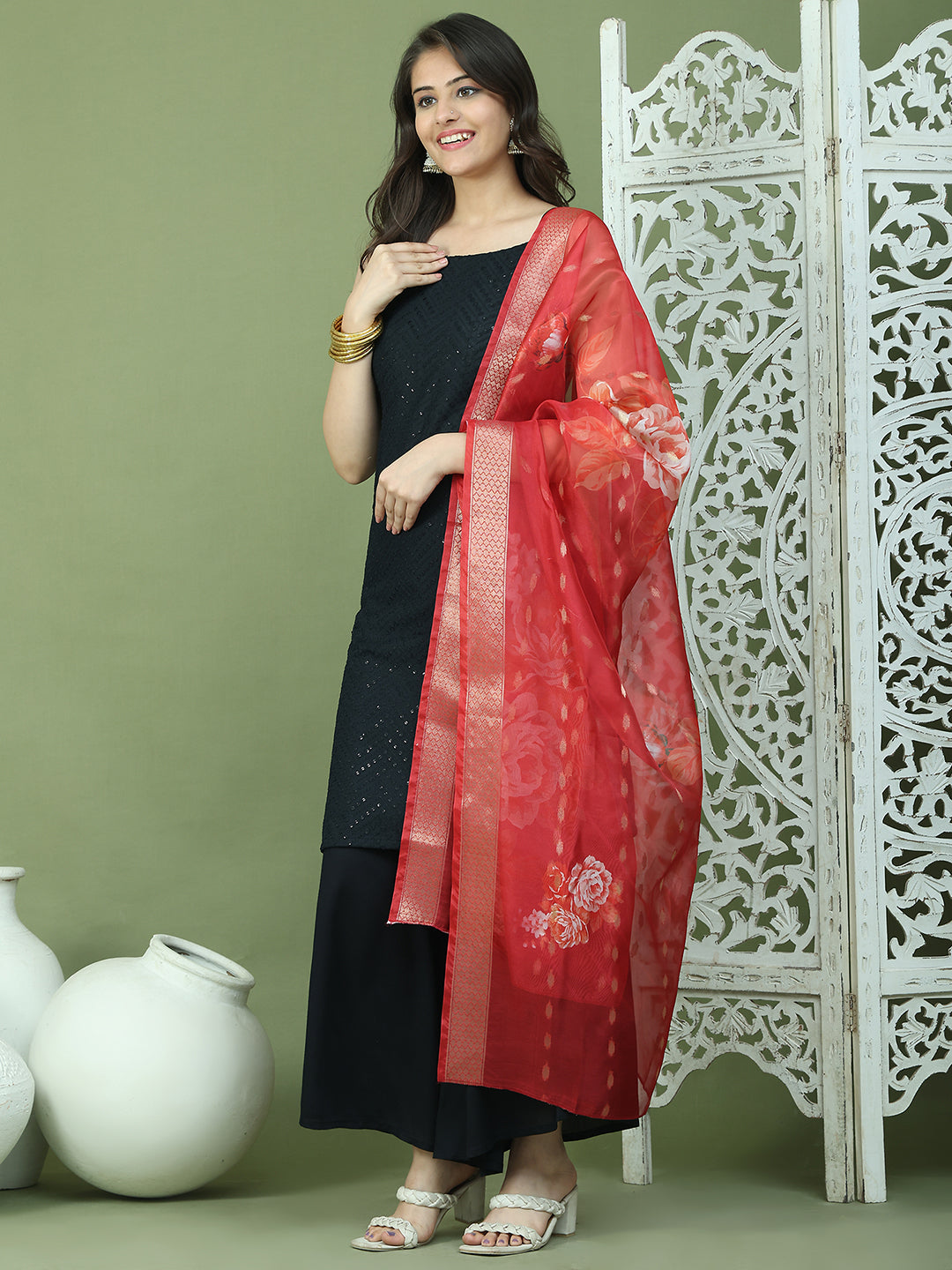 Backless Designer Kurta Palazzo Set with Floral Dupatta ( JOKPL 2137B D66R 1577 Black )