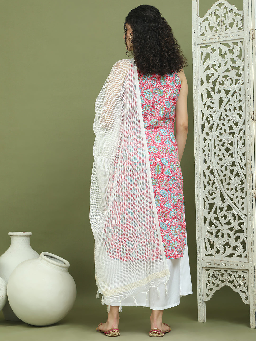 Floral Printed Rayon Kurta Palazzos with Dupatta ( JOKPL 2137W D31W 1578 Pink )