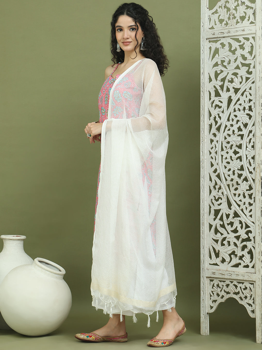 Floral Printed Rayon Kurta Palazzos with Dupatta ( JOKPL 2137W D31W 1578 Pink )
