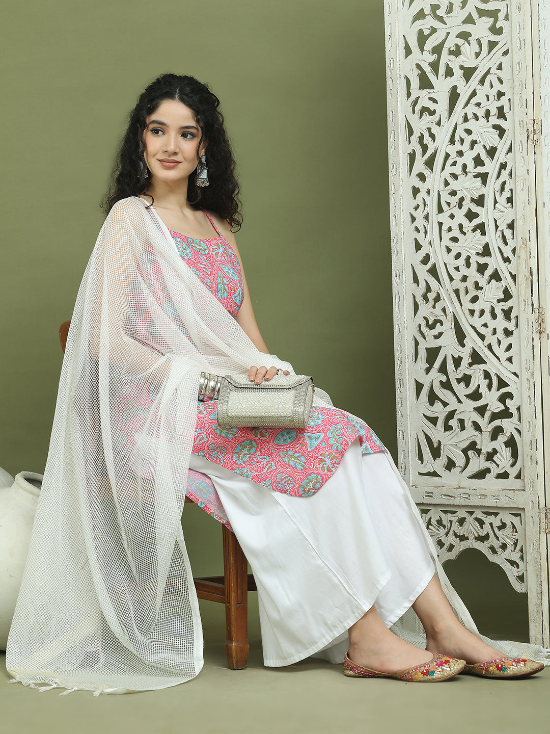 Floral Printed Rayon Kurta Palazzos with Dupatta ( JOKPL 2137W D31W 1578 Pink )