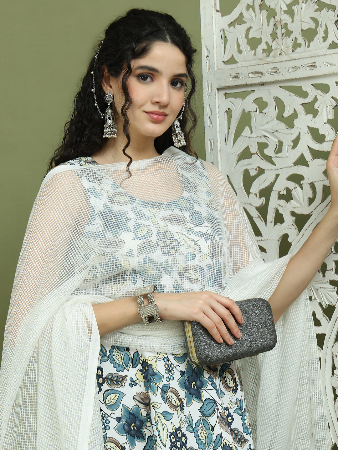 Foil Printed flared kurta pallazos With Dupatta ( JOKPL 2137W D31W 1581 Navy )