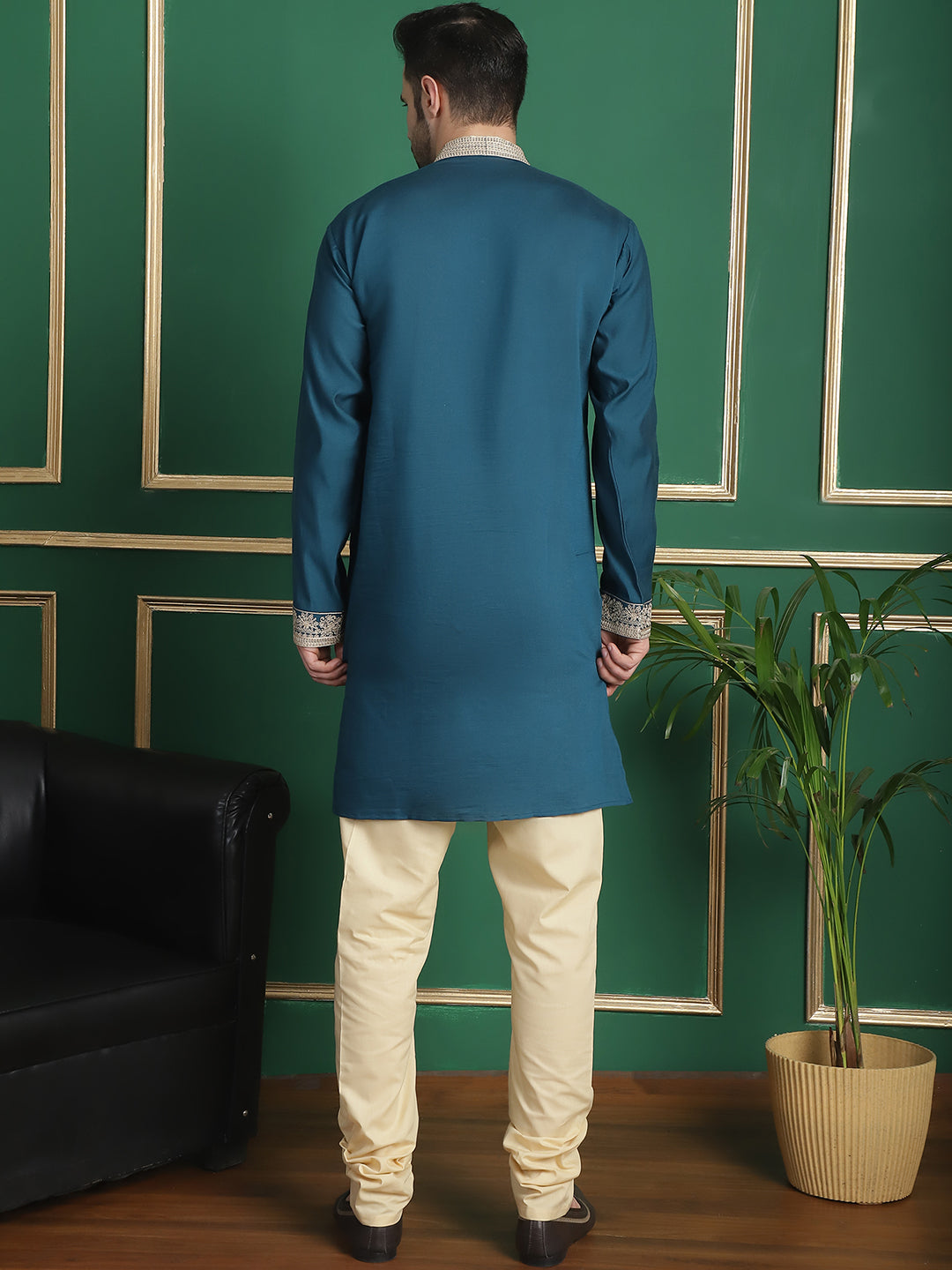 Men's Embroidered Waistcoat and Kurta Pyjama
