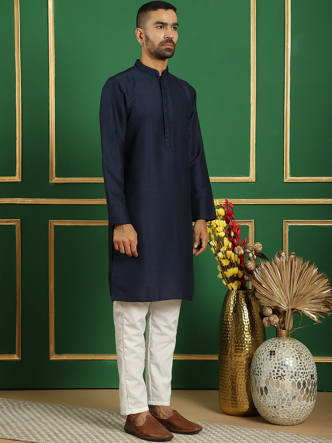 Men's Embroidered Waistcoat and Kurta Pyjama