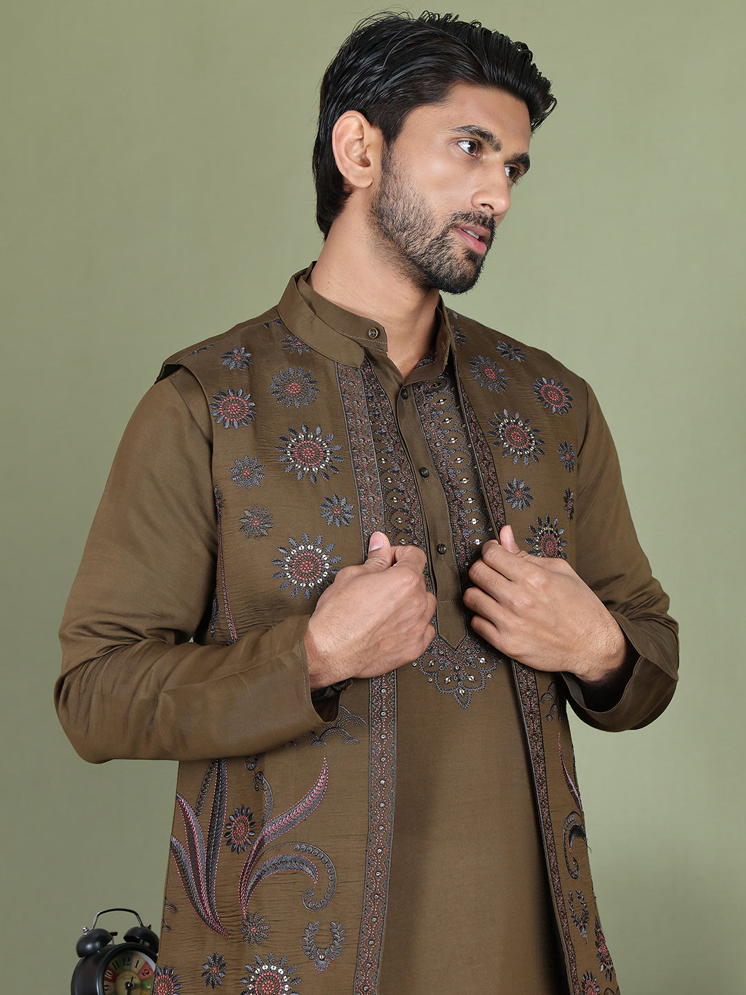 Embroidered Waistcoat & Solid Kurta Pyjama For Men ( JOKPWCS 5105Olive )