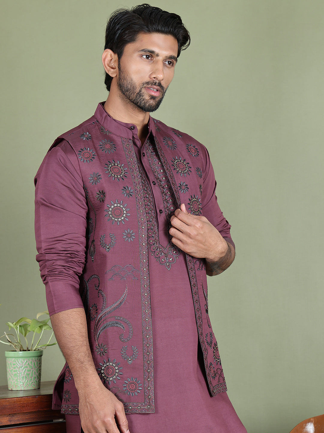 Embroidered Waistcoat & Solid Kurta Pyjama For Men ( JOKPWCS 5105Purple )