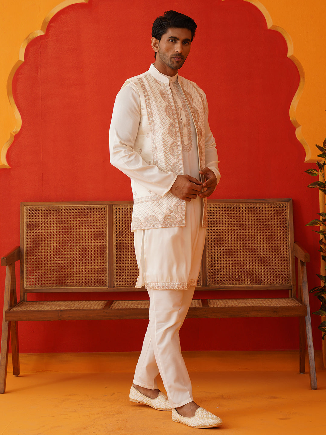 Embroidered Waistcoat & Solid Kurta Pyjama For Men ( JOKPWCS 5106Off-White )