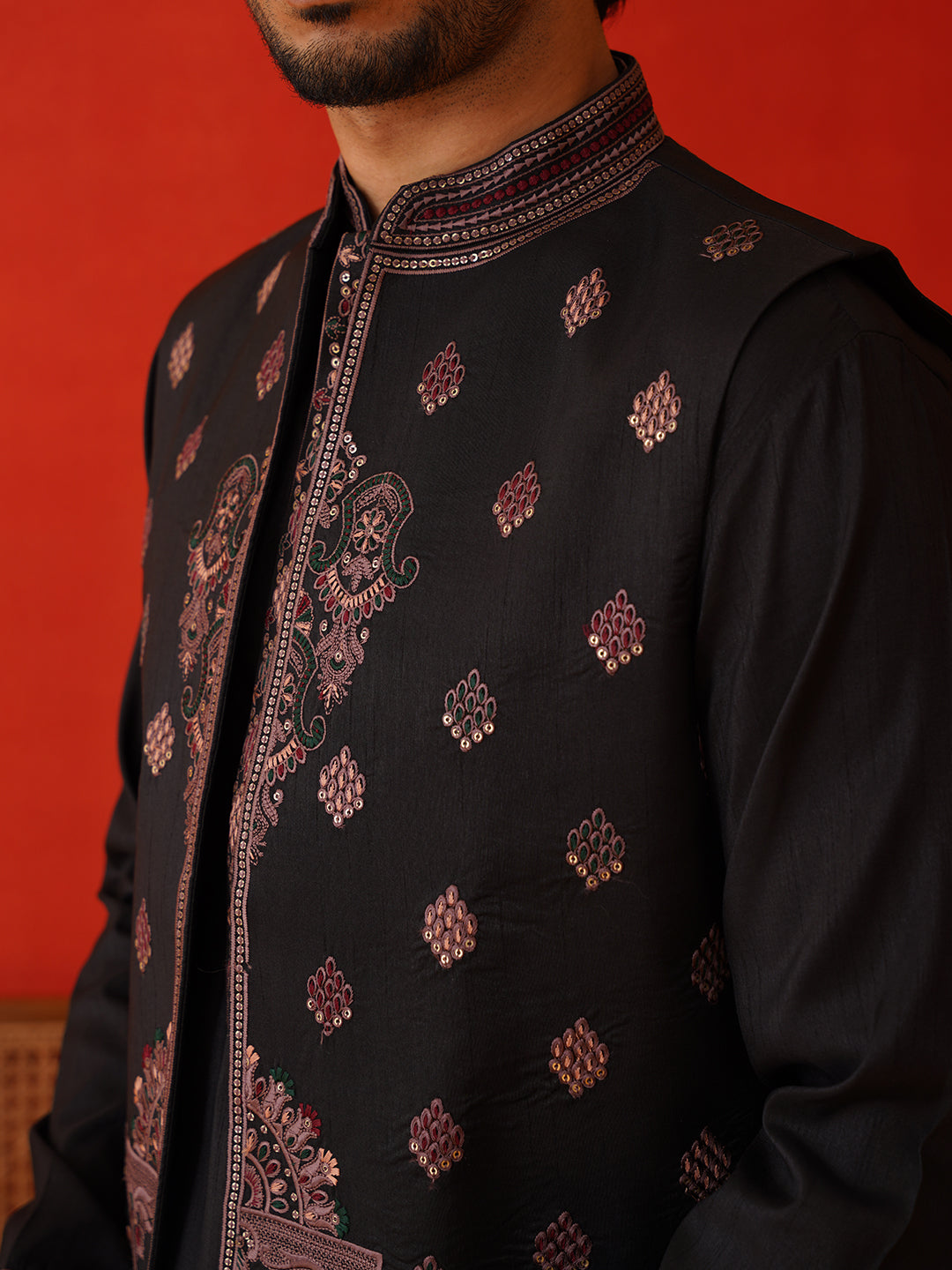 Embroidered Waistcoat & Solid Kurta Pyjama For Men ( JOKPWCS 5139Black )
