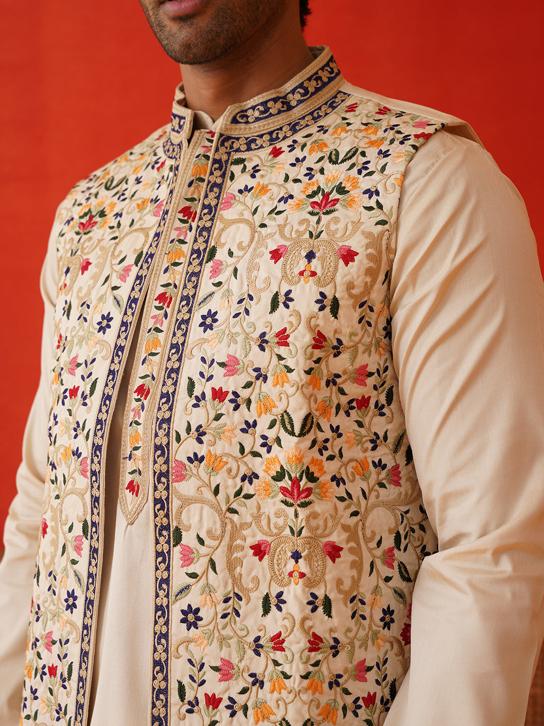 Embroidered Waistcoat & Solid Kurta Pyjama For Men ( JOKPWCS 5143Cream )