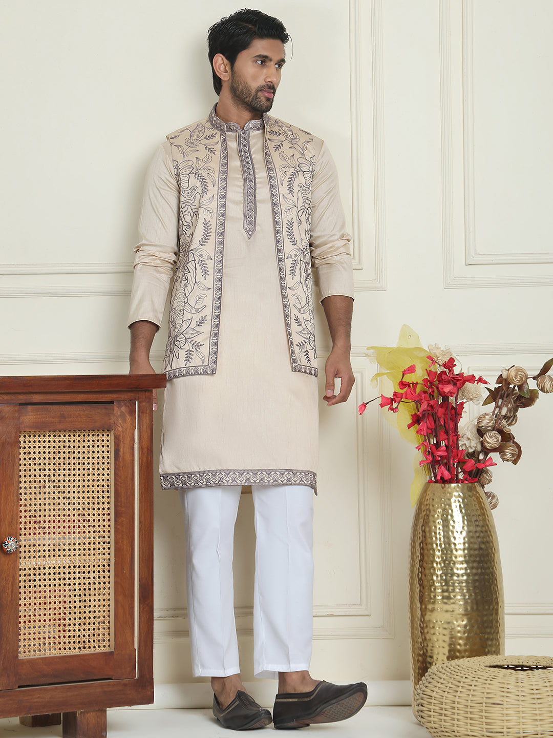 Embroidered Waistcoat & Solid Kurta Pyjama For Men ( JOKPWCS W 5206 Cream )