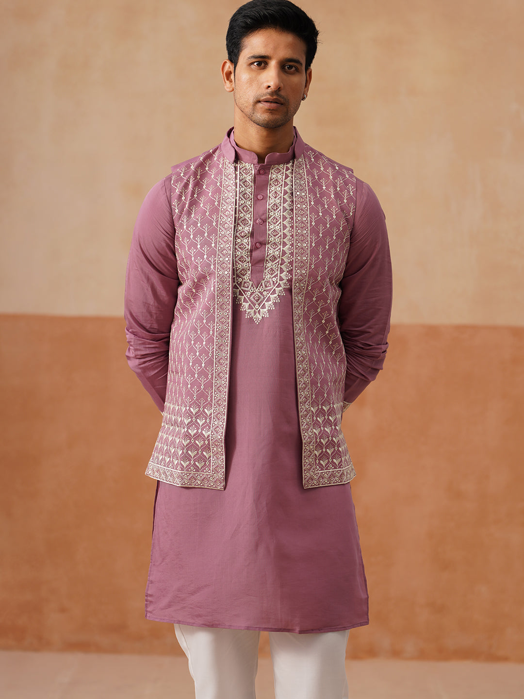 Classic Magenta Kurta Pyjama With Embroidered Waistcoat ( JOKPWCS 5262 Magenta )