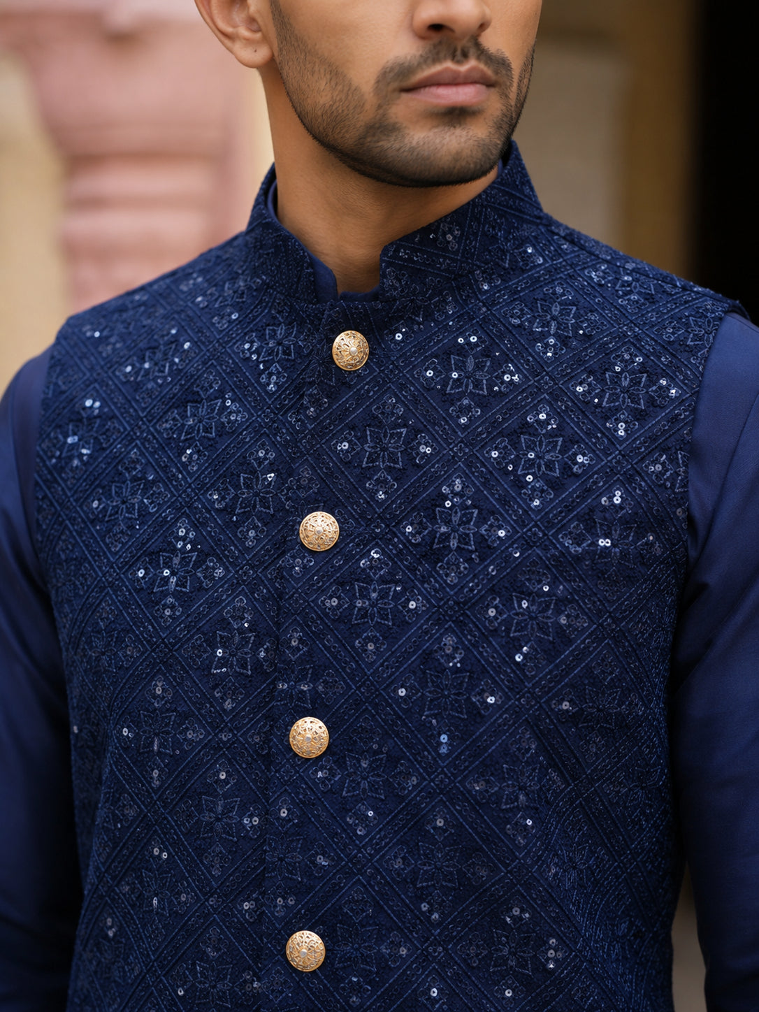 Men Embroidered Velvet Nehru Jacket Kurta Pyjama Set ( JOKPWC 5586N 4099Navy )