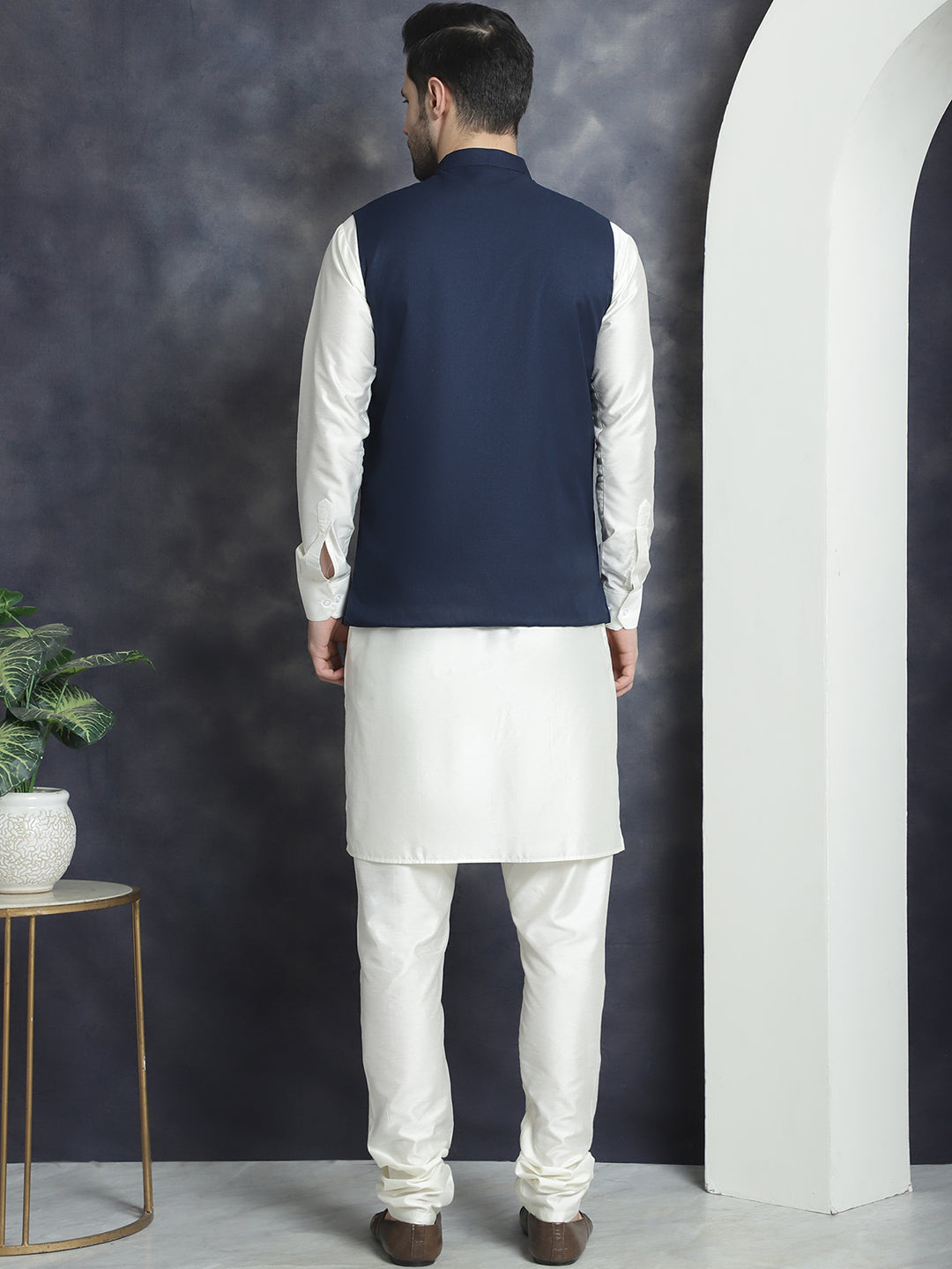Men's Solid Nehru Jacket with White Kurta & Churidar ( JOKPWC 592W 4046Navy )