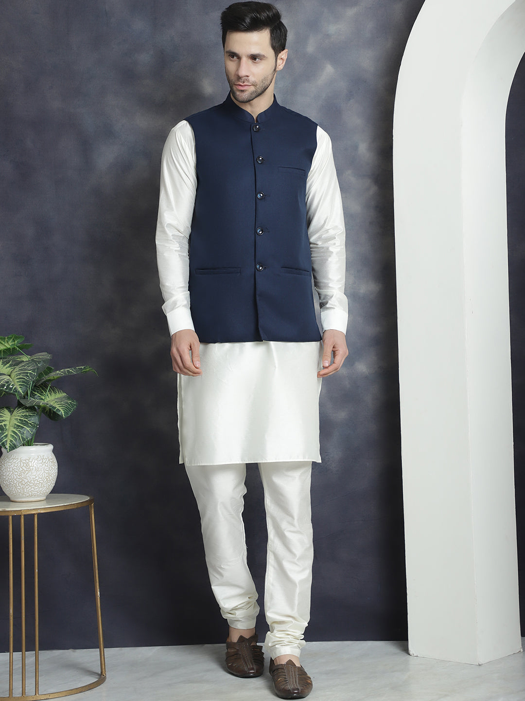 Men's Solid Nehru Jacket with White Kurta & Churidar ( JOKPWC 592W 4046Navy )
