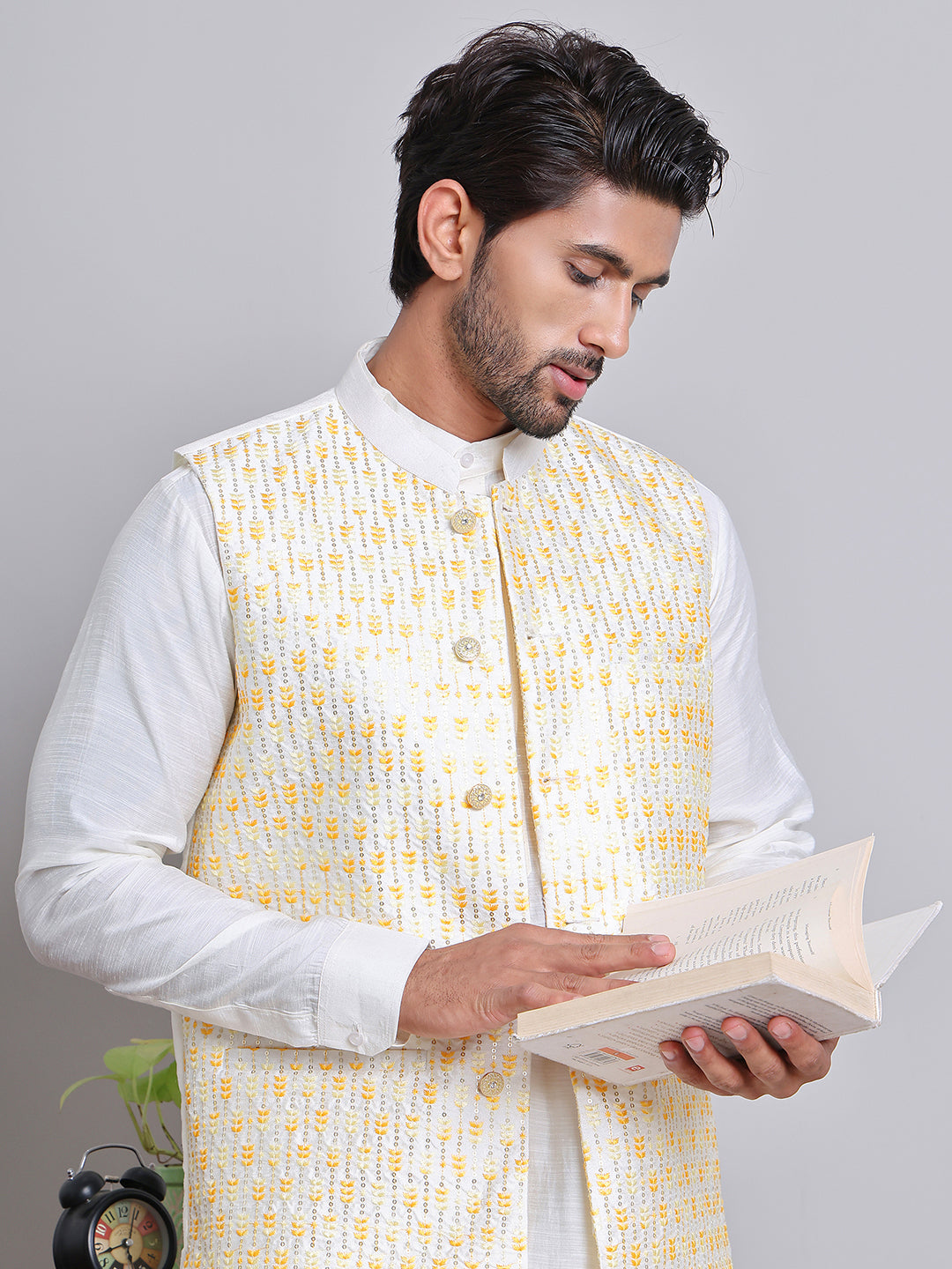 Embroidered Nehru Jacket With Solid Kurta Pyjama ( JOKPWC 592W 4121Yellow )