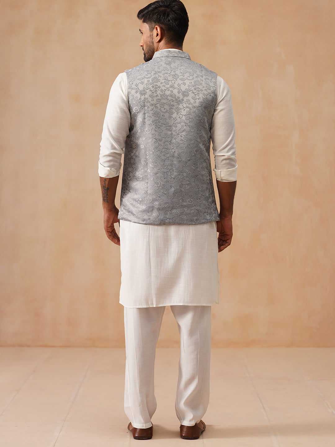 Nehru Jacket with Kurta Pyjama for Men ( JOKPWC 592W 4135 Silver )