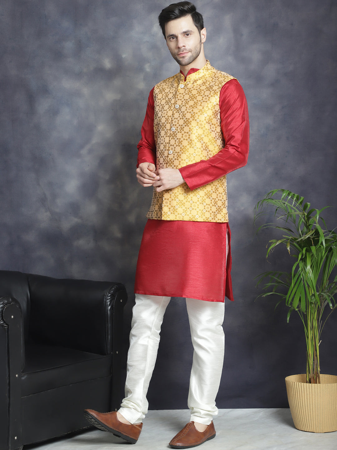 Men's Woven Design Nehru Jacket With Kurta Pyjama Set ( JOKPWC 636M 4083Mustard )