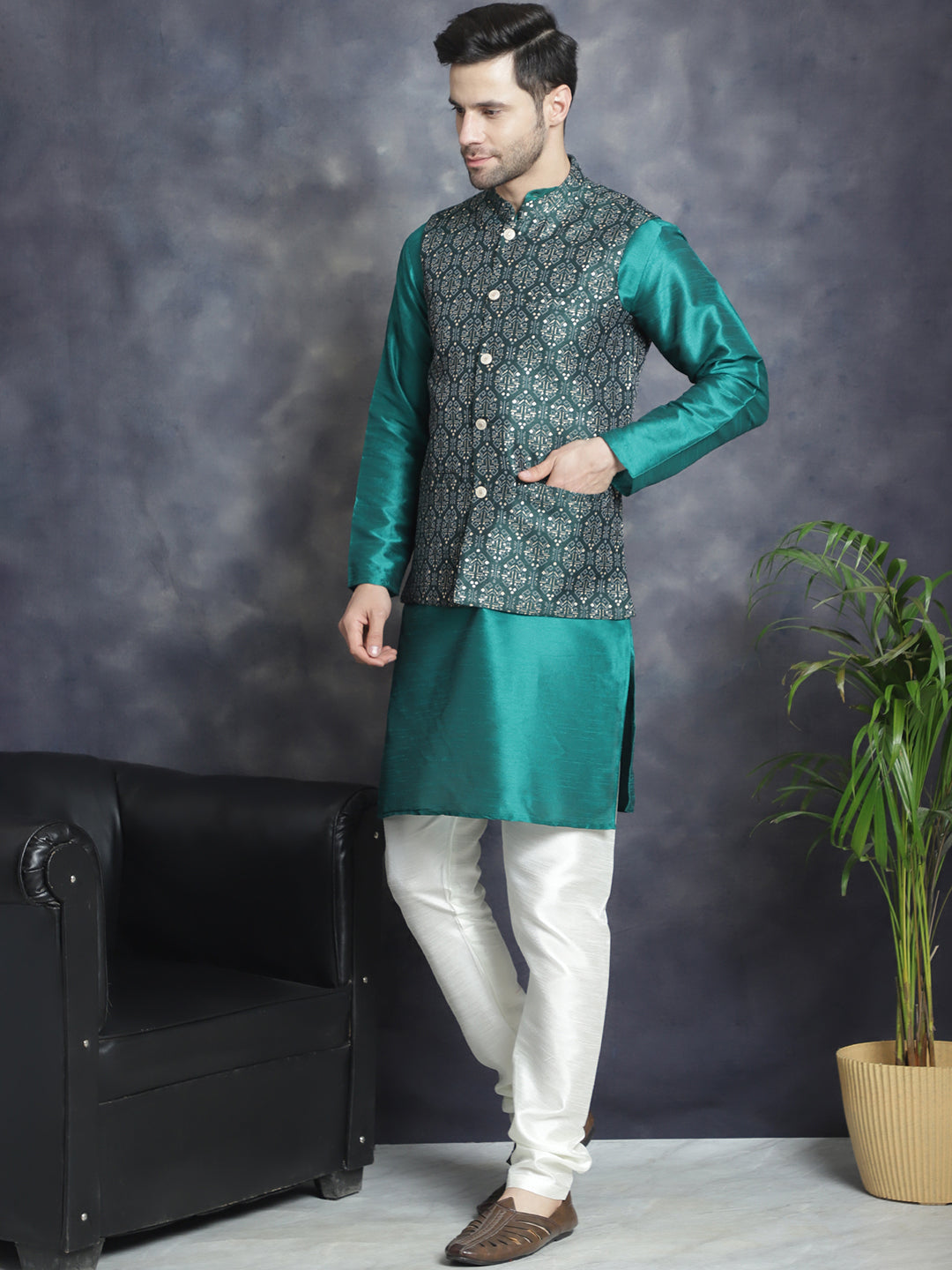 Men's Printed Nehru Jacket With Kurta Pyjama Set ( JOKPWC 636T 4084Olive )