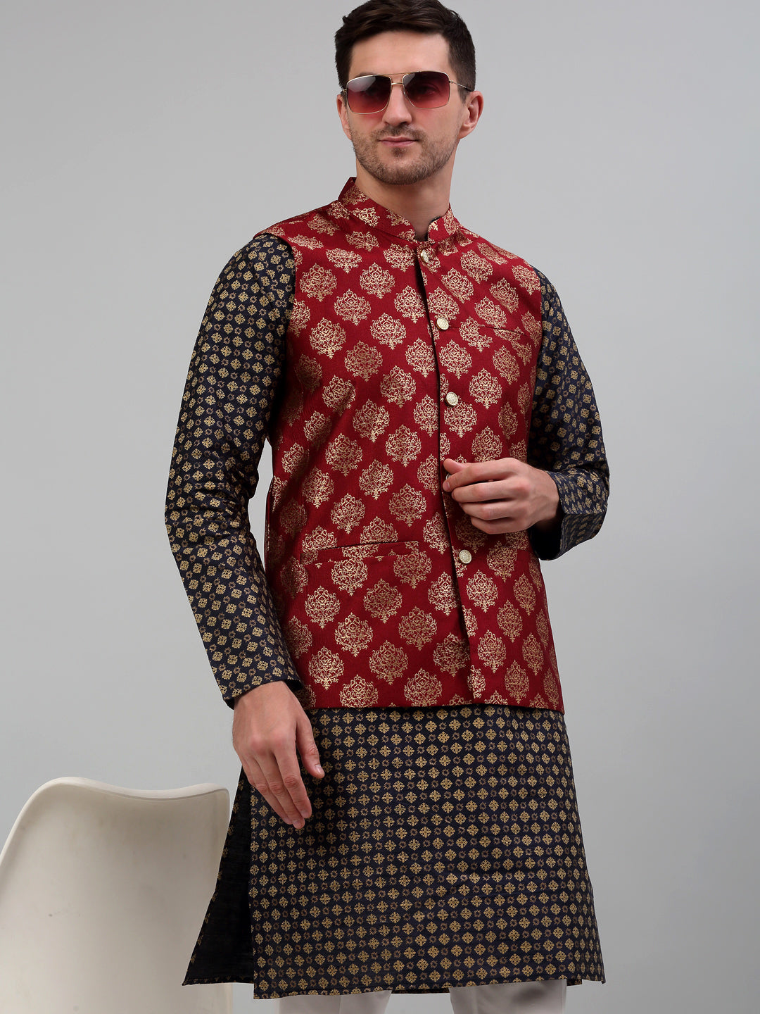 Men's Printed Nehru Jacket With Kurta Pyjama Set