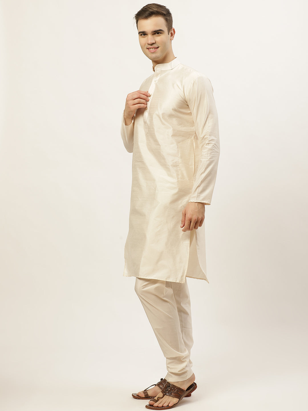 Jompers Men's Embroidered Nehru Jacket & Kurta Pyjama ( JOKPWC W-D 4029Green )