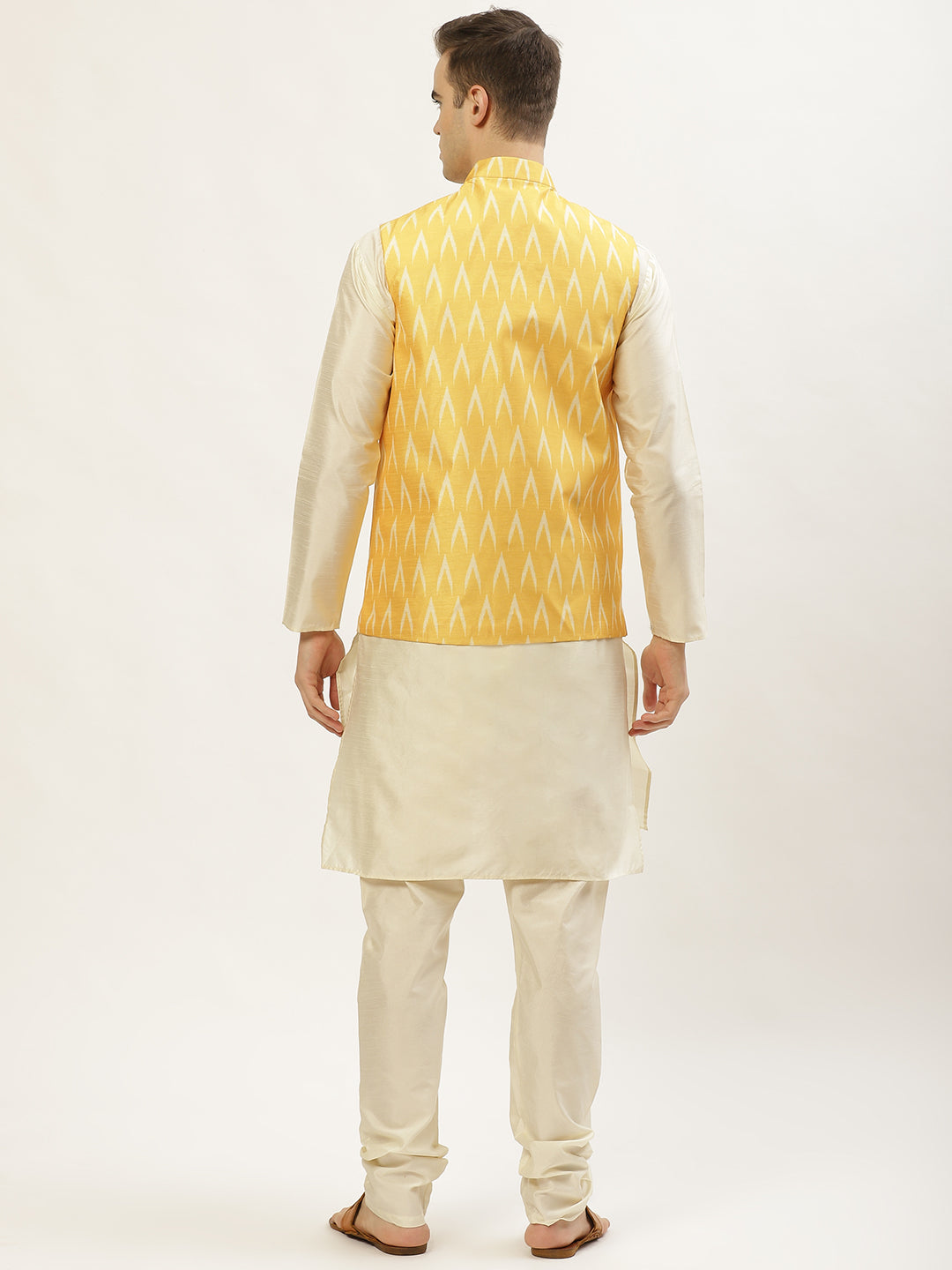Jompers Men's Ikat Print Nehru Jacket & Kurta Pyjama ( JOKPWC W-D 4030Mustard )