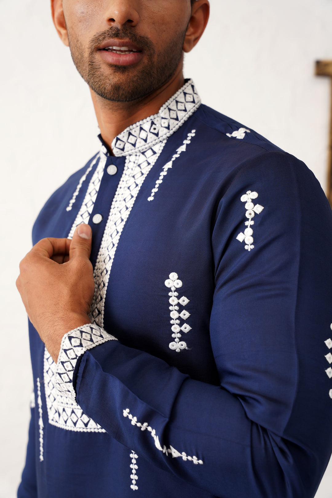 Men's Collar Chikankari Embroidered Kurta With Pyjama