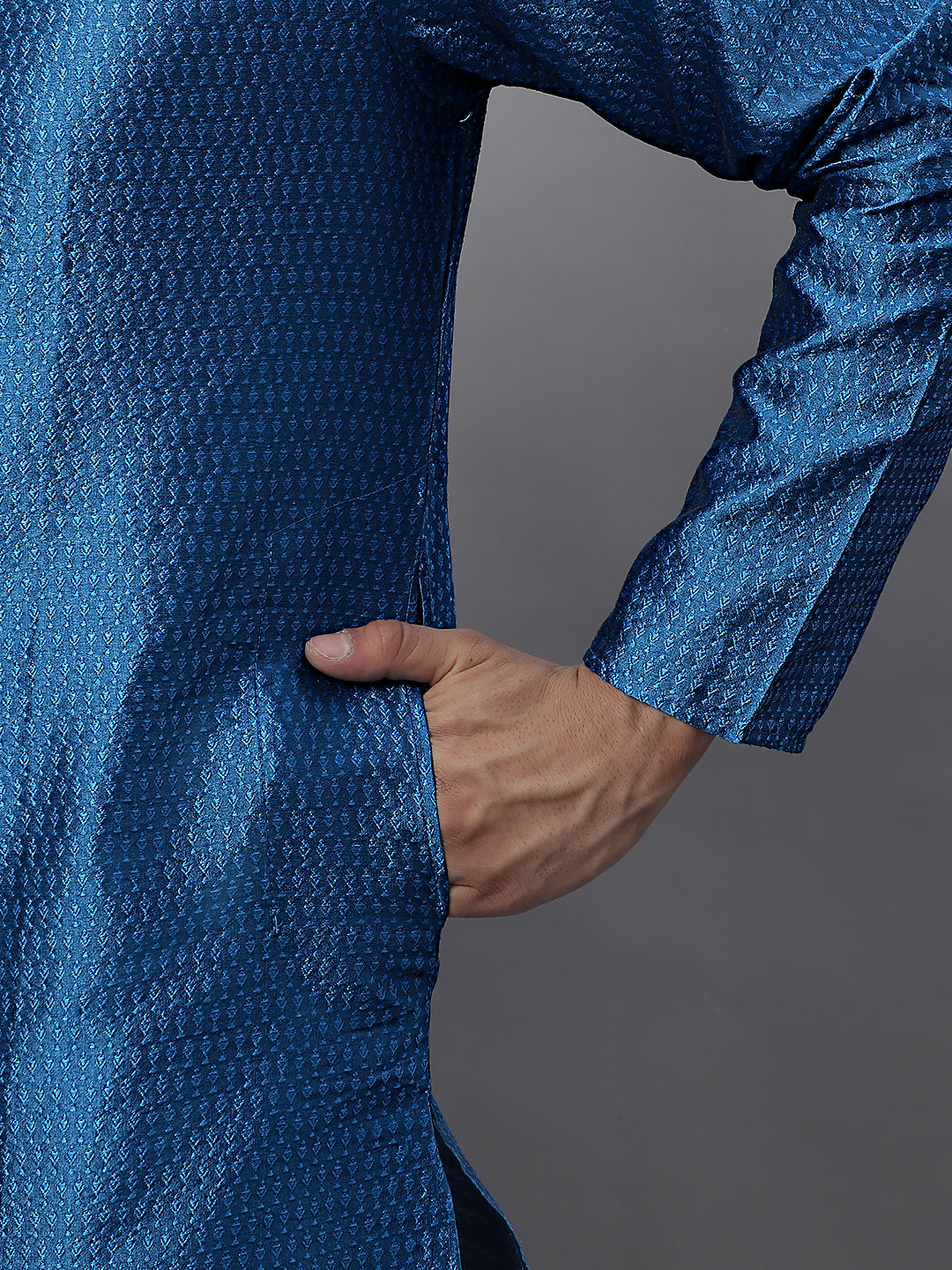 Jompers Men's Peacock Woven Kurta Only ( KO 637Peacock )