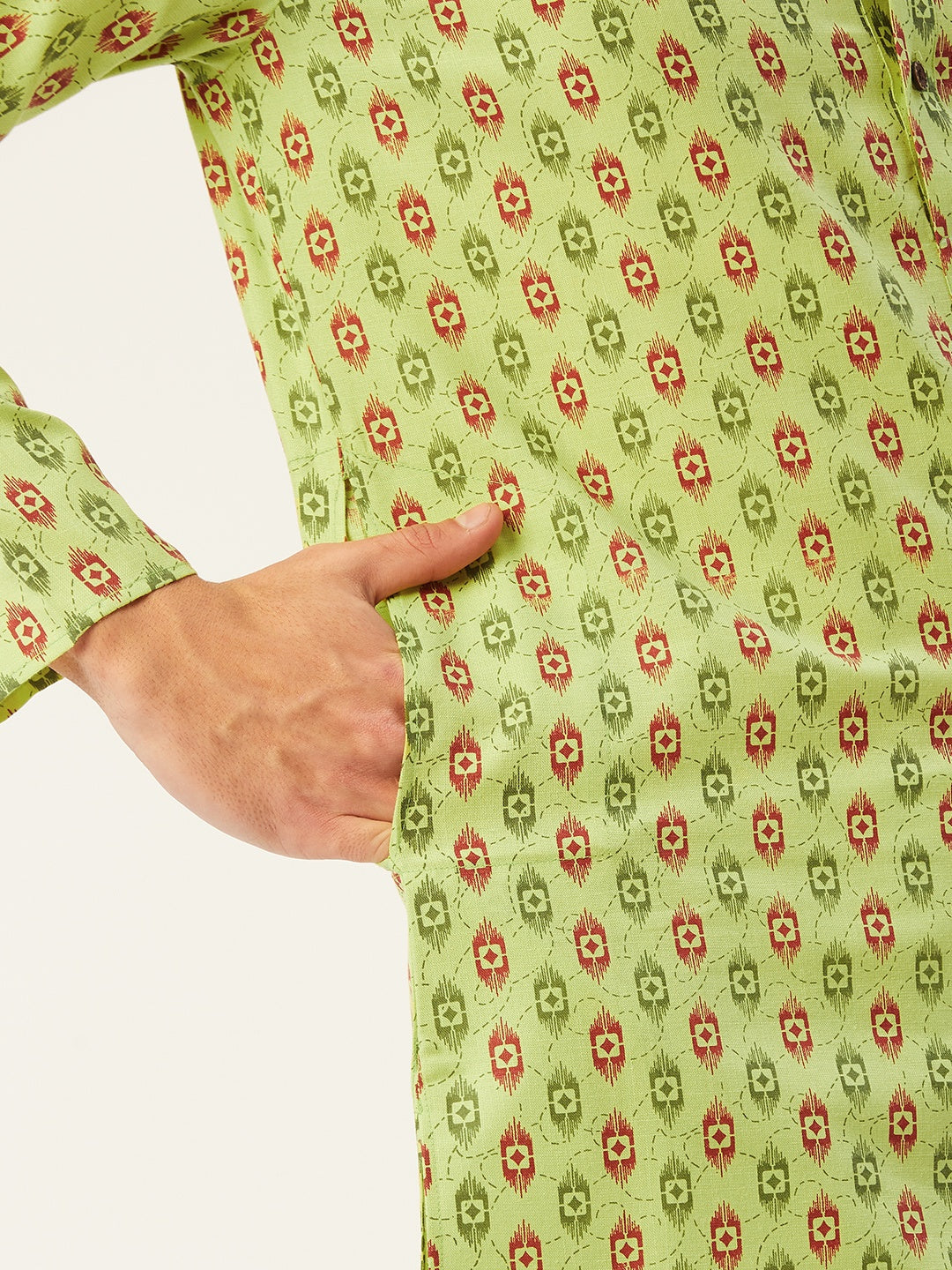 Jompers Men's Green Cotton Ikat printed kurta Pyjama Set ( JOKP 651Green )