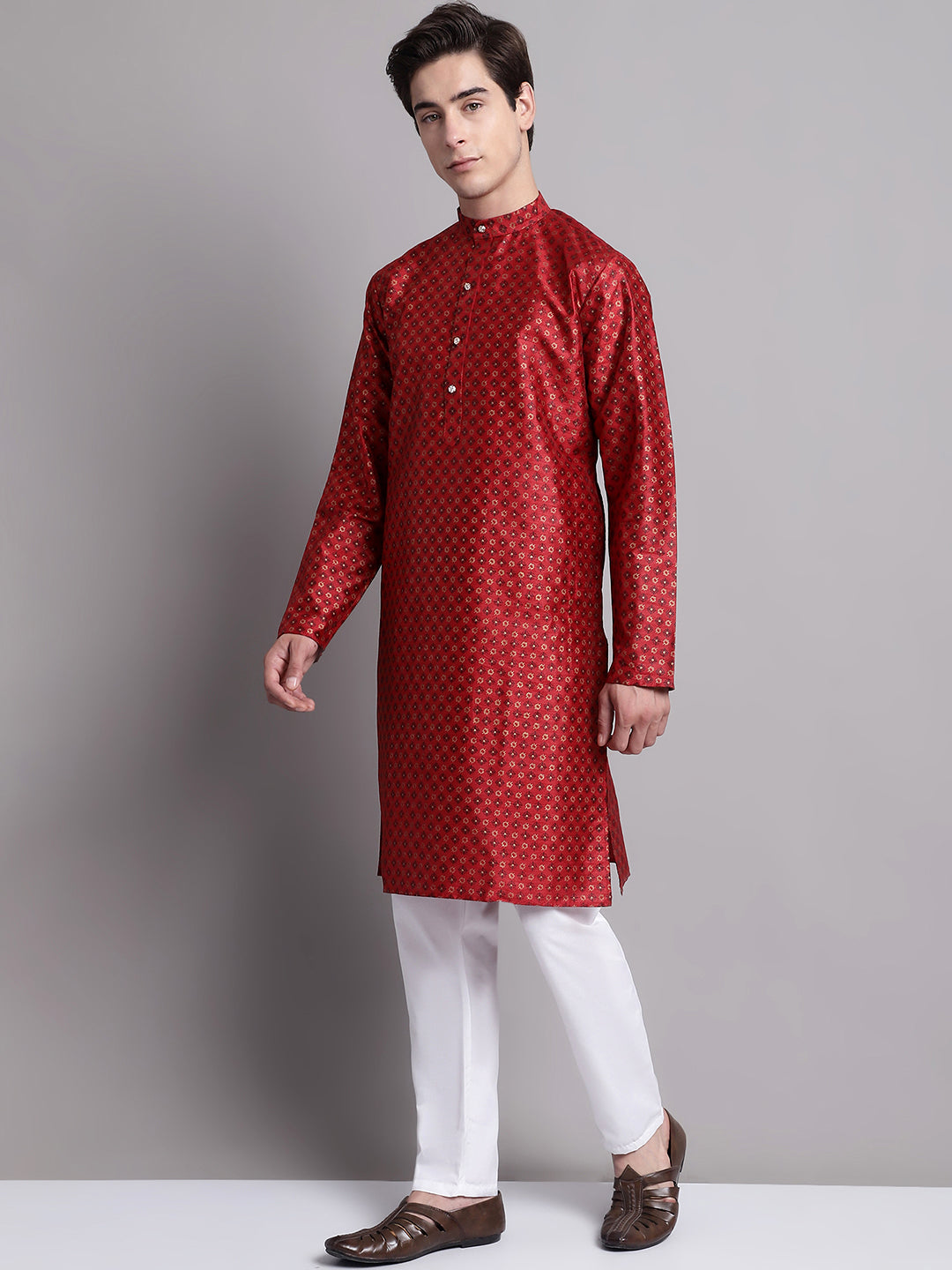 Men's Maroon Printed Silk Blend Kurta Payjama