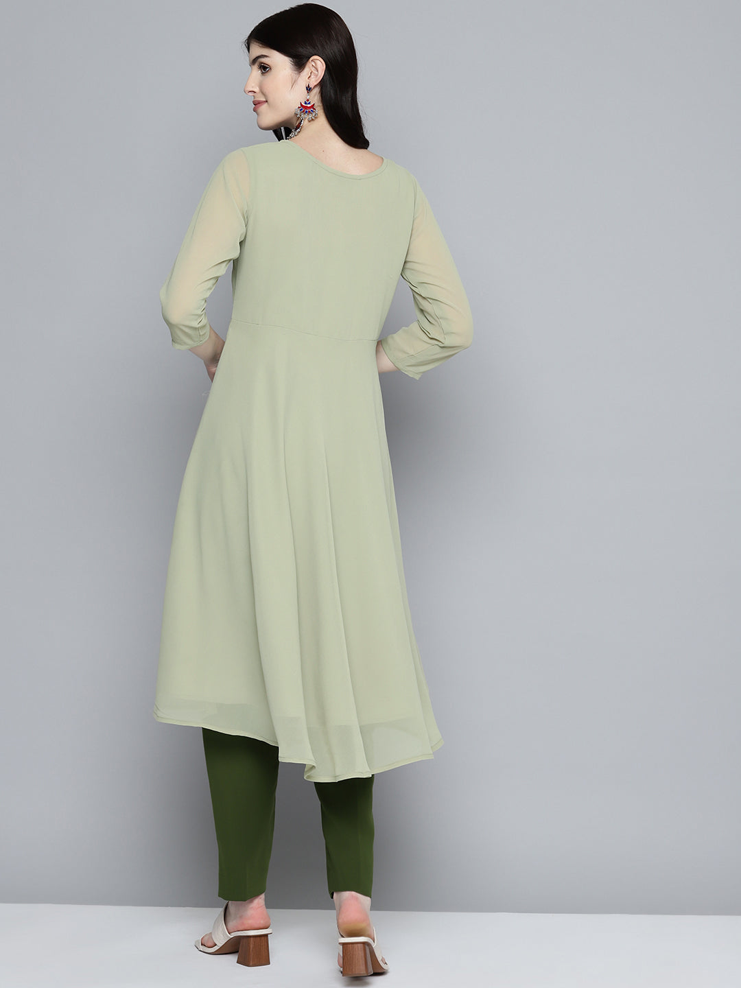 Embroidered yok flaired gorgette kurta from Jompers
