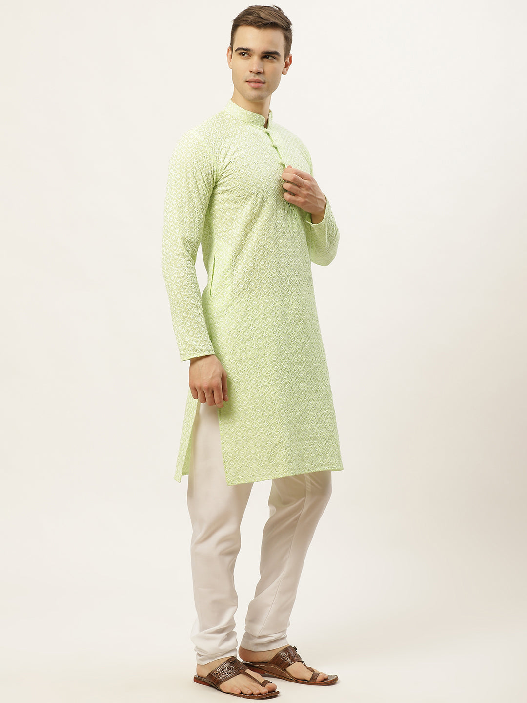 Jompers Men's Green Embroidered Kurta Payjama Sets ( JOKP 626Green )