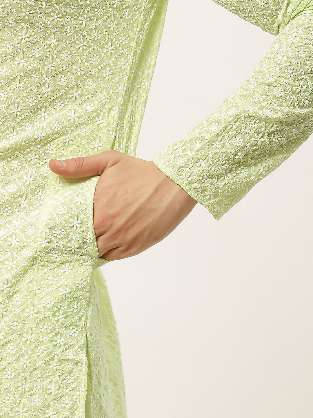 Jompers Men's Green Embroidered Kurta Payjama Sets ( JOKP 626Green )