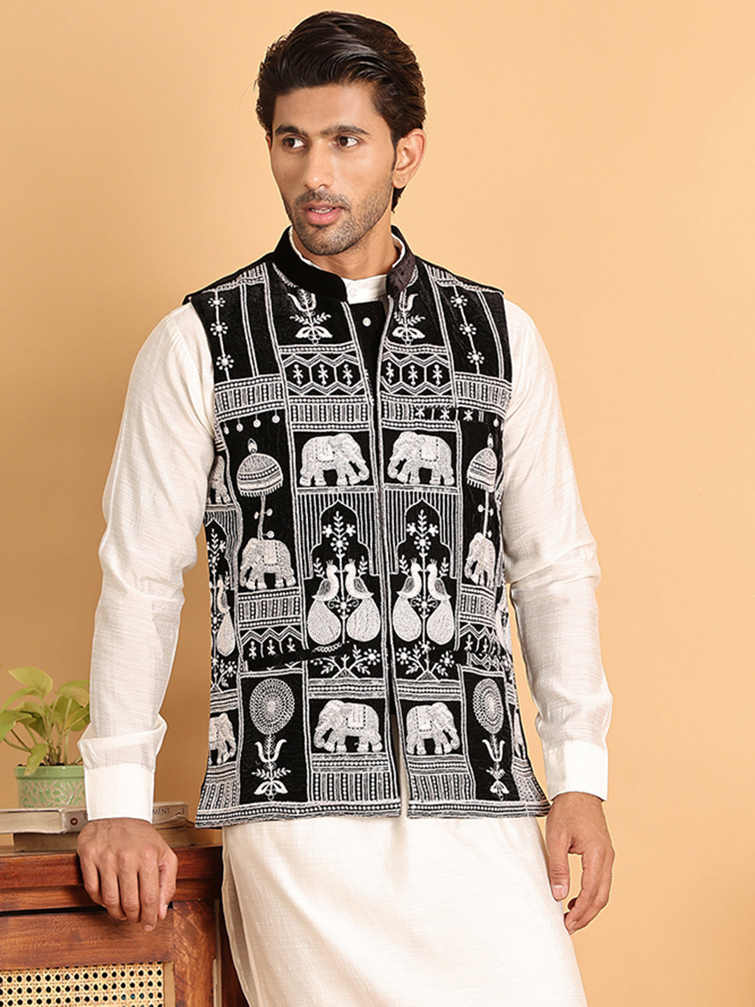 Black Embroidered Velvet Nehru Jacket for Men ( JOWC 4119Black )