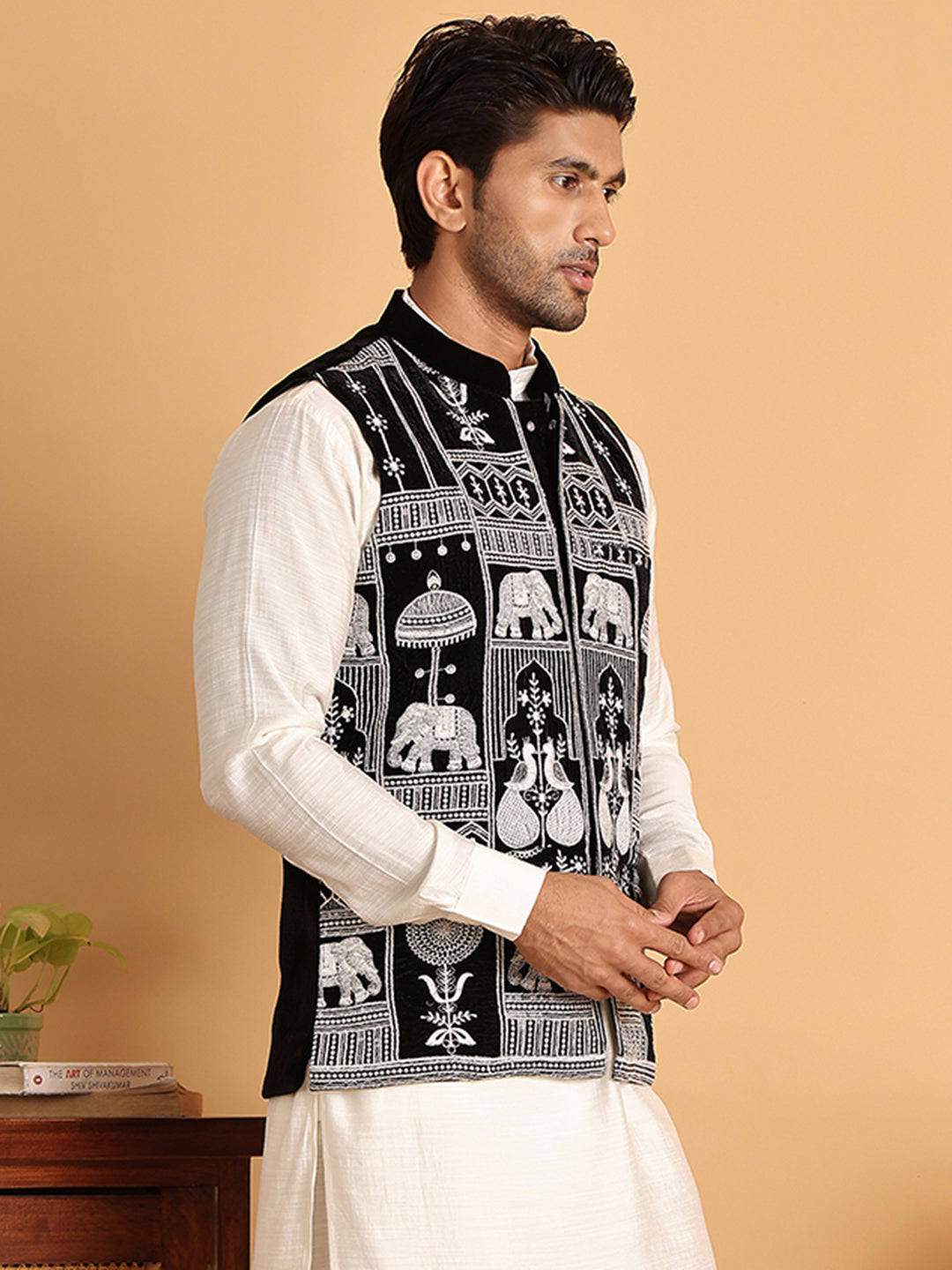 Black Embroidered Velvet Nehru Jacket for Men ( JOWC 4119Black )