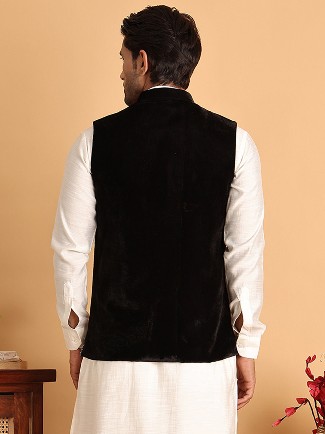 Black Embroidered Velvet Nehru Jacket for Men ( JOWC 4119Black )