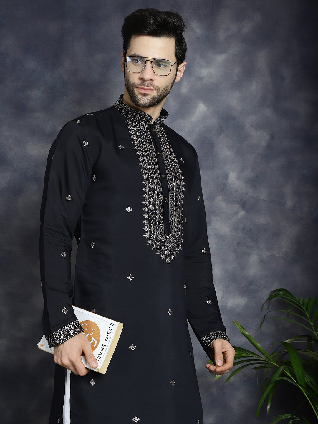 Men's Sequins Embroidered Kurtas ( KO 5046Black )
