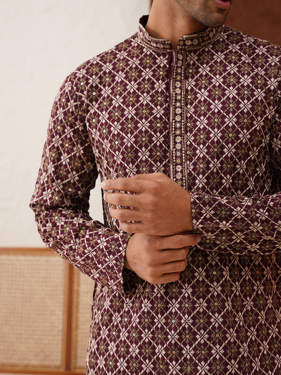 Embroidered Kurtas For Men ( KO 5127Purple )