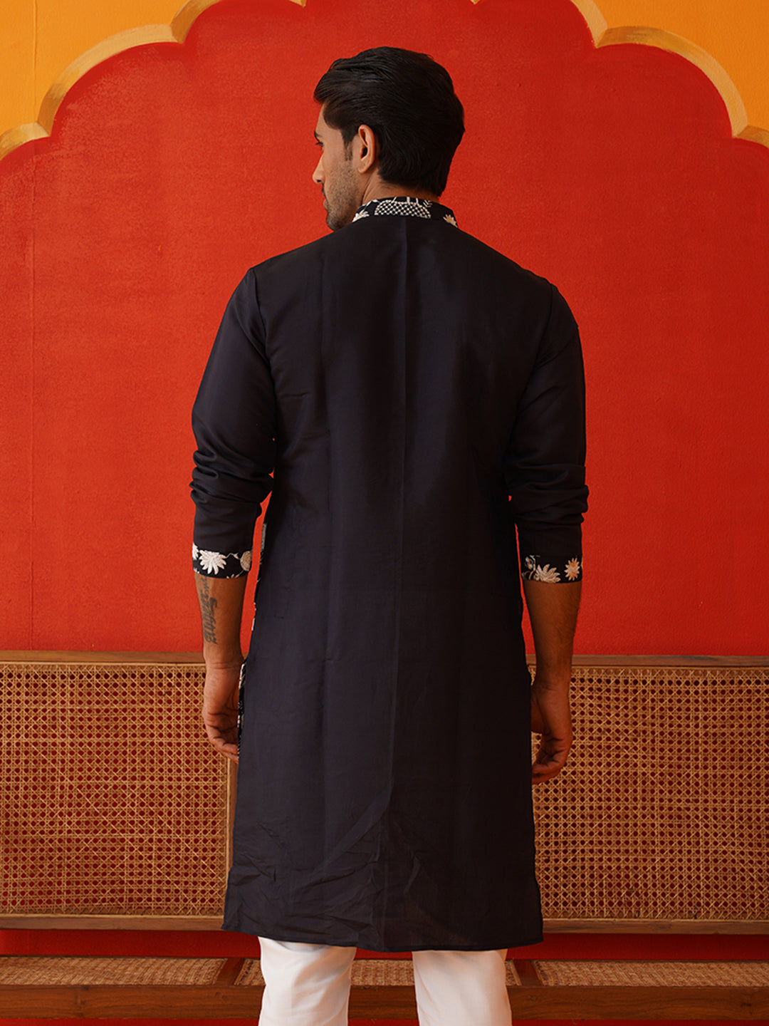 Embroidered Straight Kurtas. ( KO 5137Black )