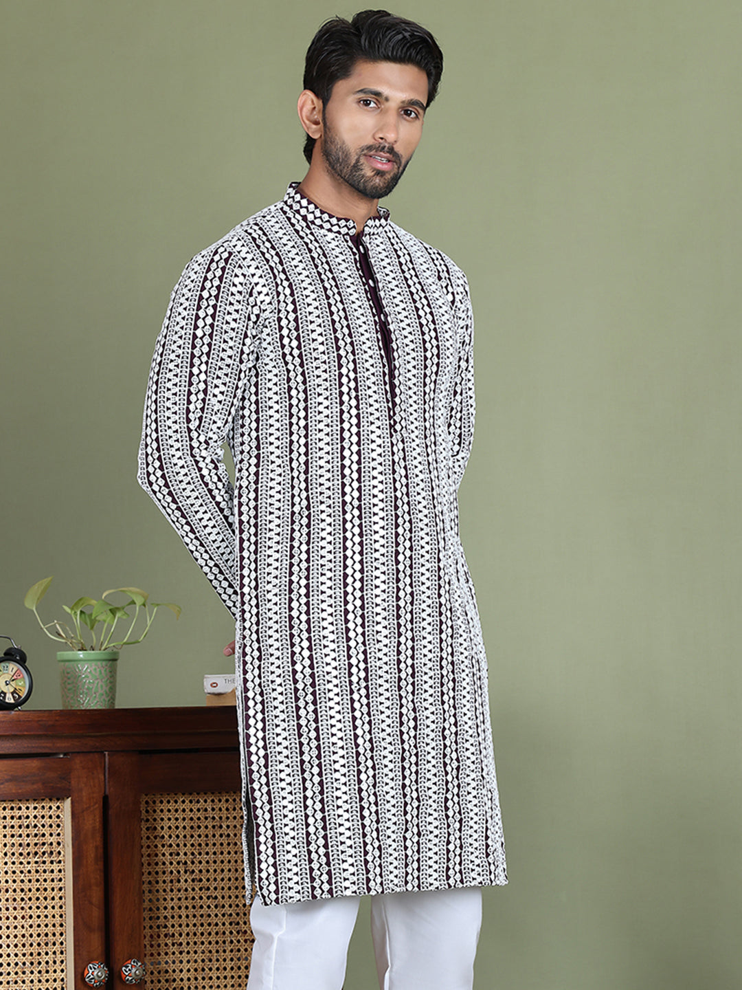 Embroidered and Mirror Work Kurtas. ( ko 5146Purple )