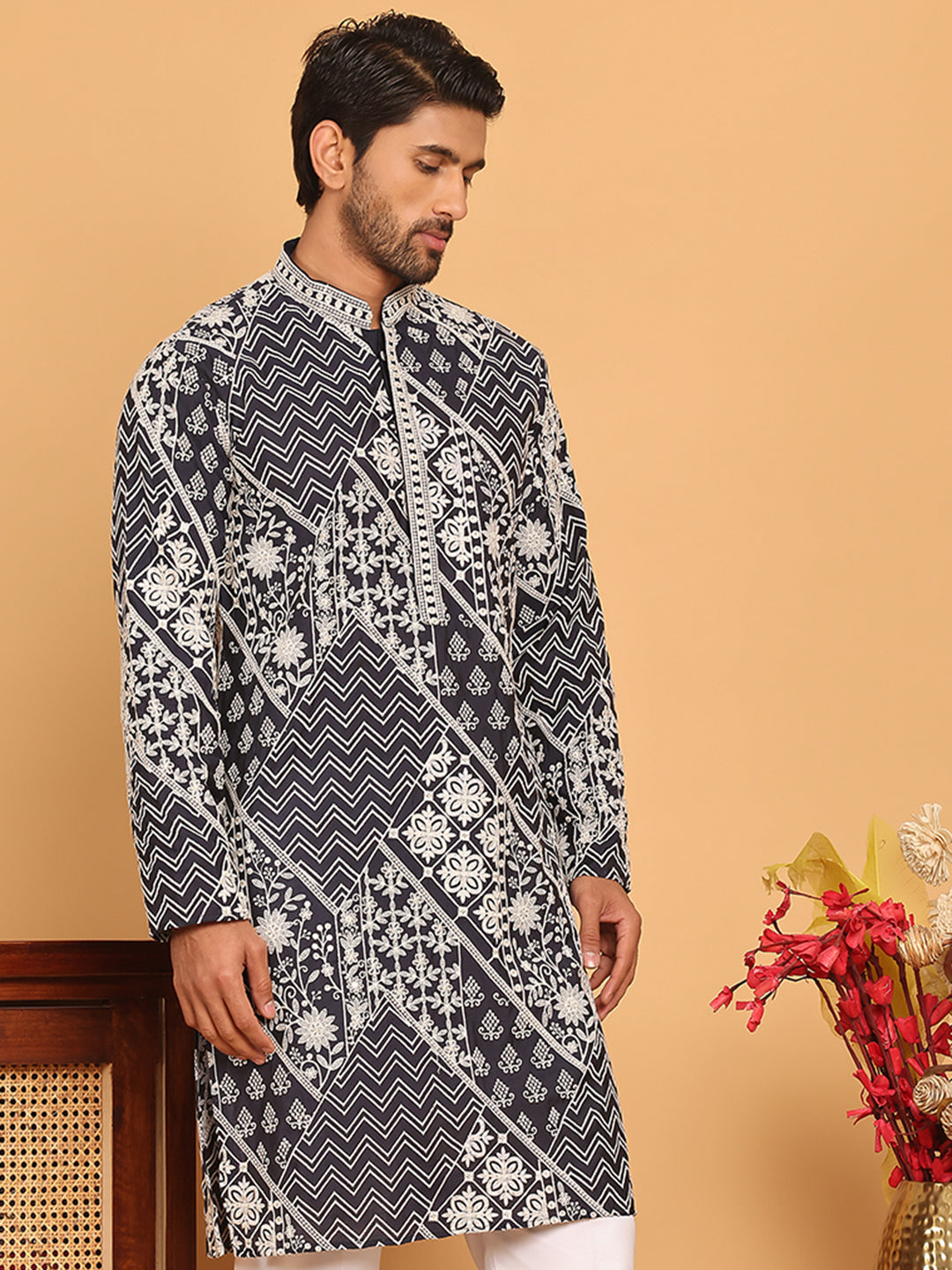Floral Embroidery Silk Blend Kurtas for Men ( KO 5182 Navy )