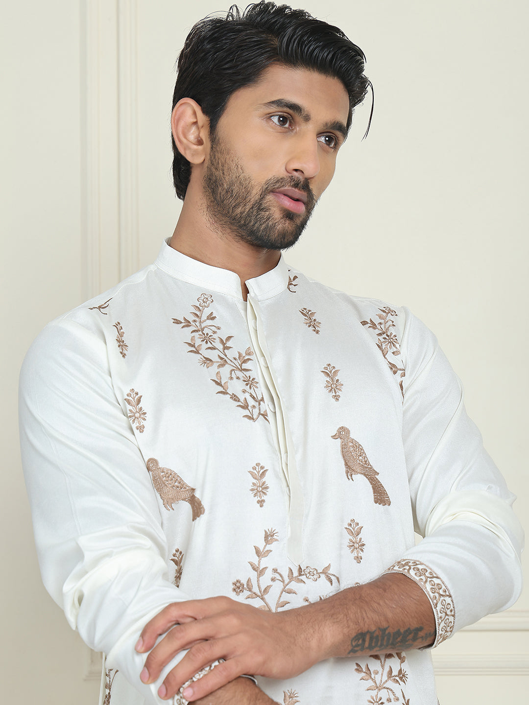 Embroidered Straight Kurtas For Men ( KO 5185 White )