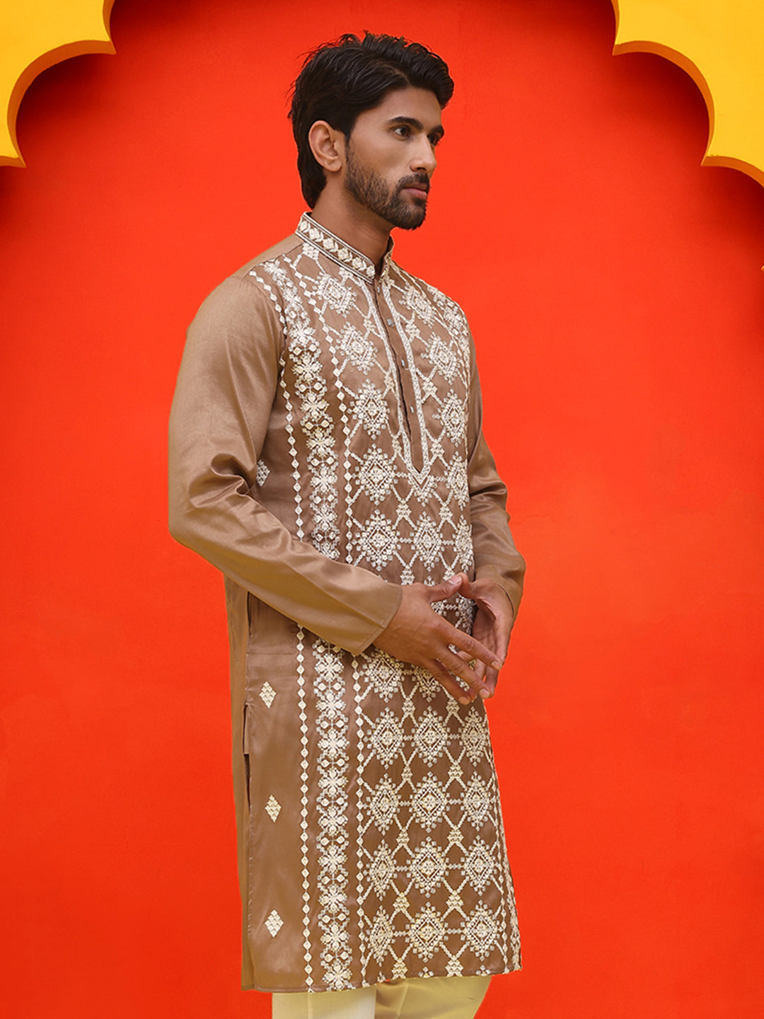 Embroidered Kurtas For Men ( KO 5223 Brown )