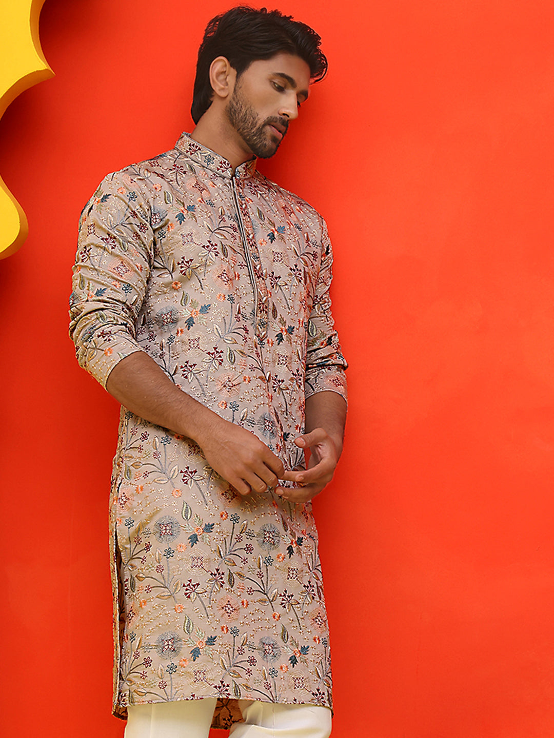 Embroidered Kurtas For Men ( KO 5227 Cream )